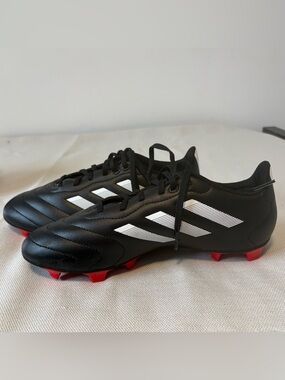 Women’s Soccer Cleats